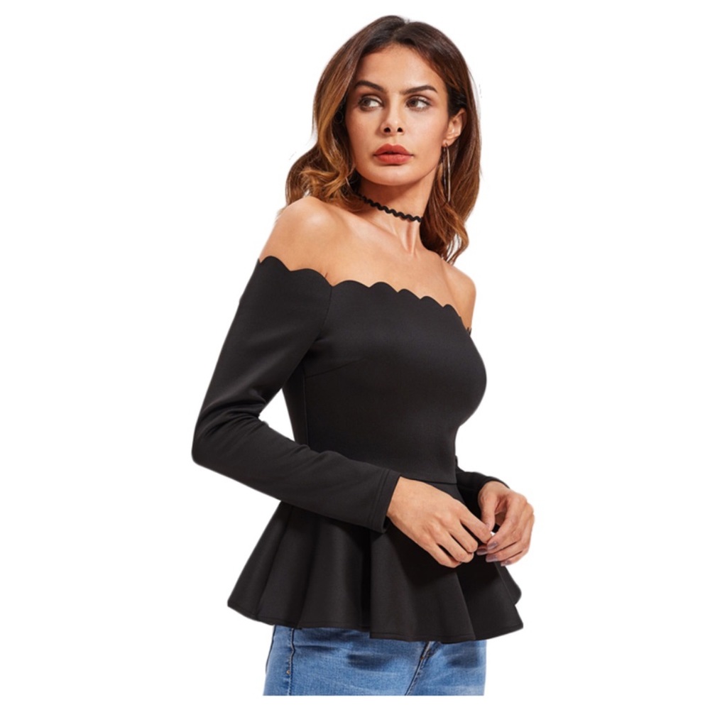 ❤️ Black Scalloped Stretch Off The Shoulder Top - Picture 4 of 4